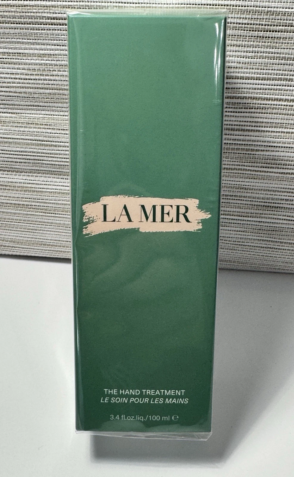 LA MER The Hand Treatment Anti Age Cream - 3.4oz / 100ml - Factory Sealed Box
