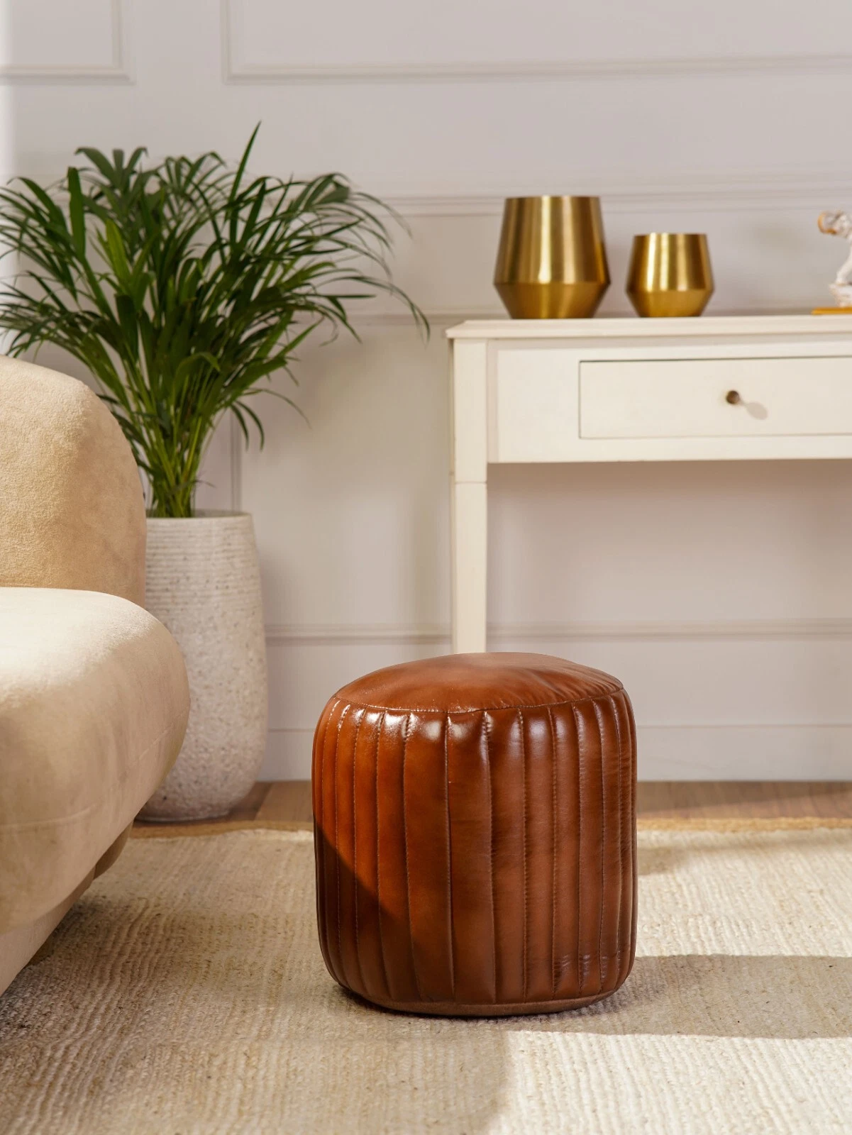 BBH HOMES HANDMADE ECO-FRIENDLY ROUND SHAPED STUFFED BUFFALO LEATHER BROWN POUF